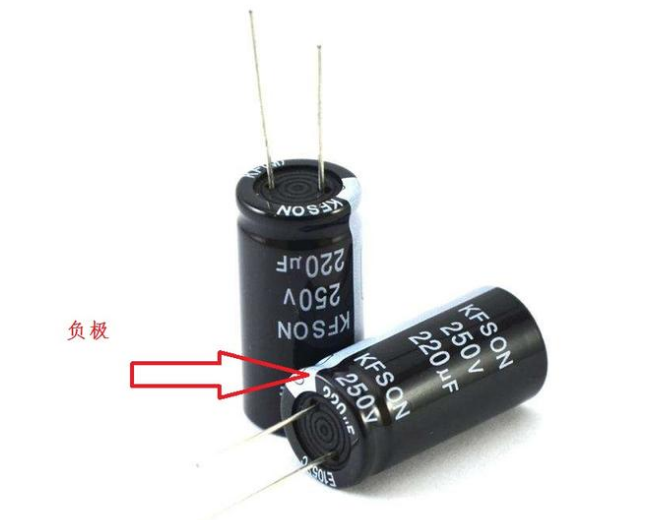 「NIPPON CHEMI-CON」電解電容極性接錯會爆炸，如何避免？